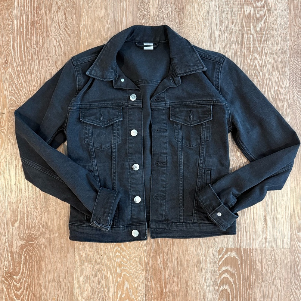 H&M black denim jacket XXS